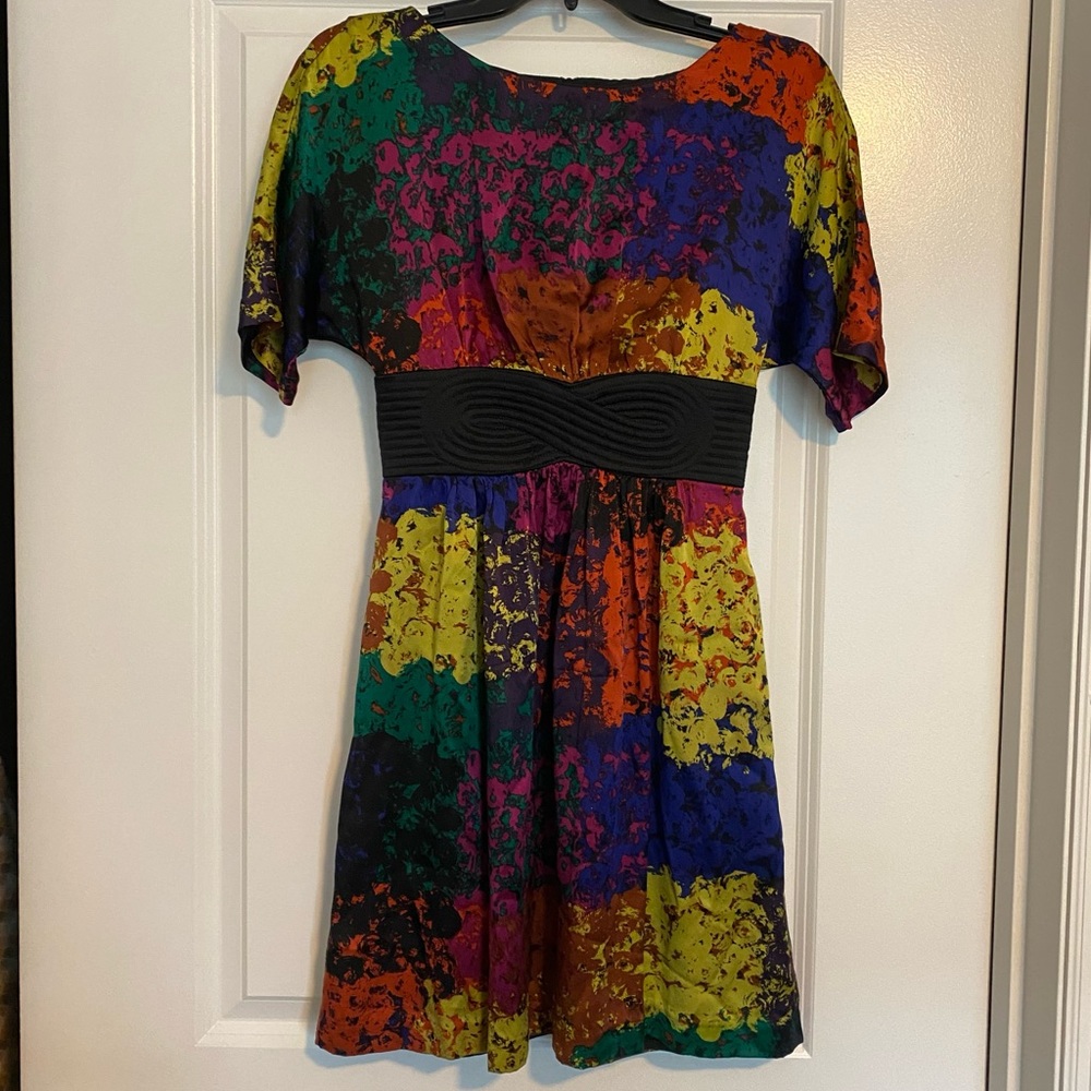 Trina Turk Silk Fosse Shanghai Multicolored Dress with Quilted Empire Waist sz 0
